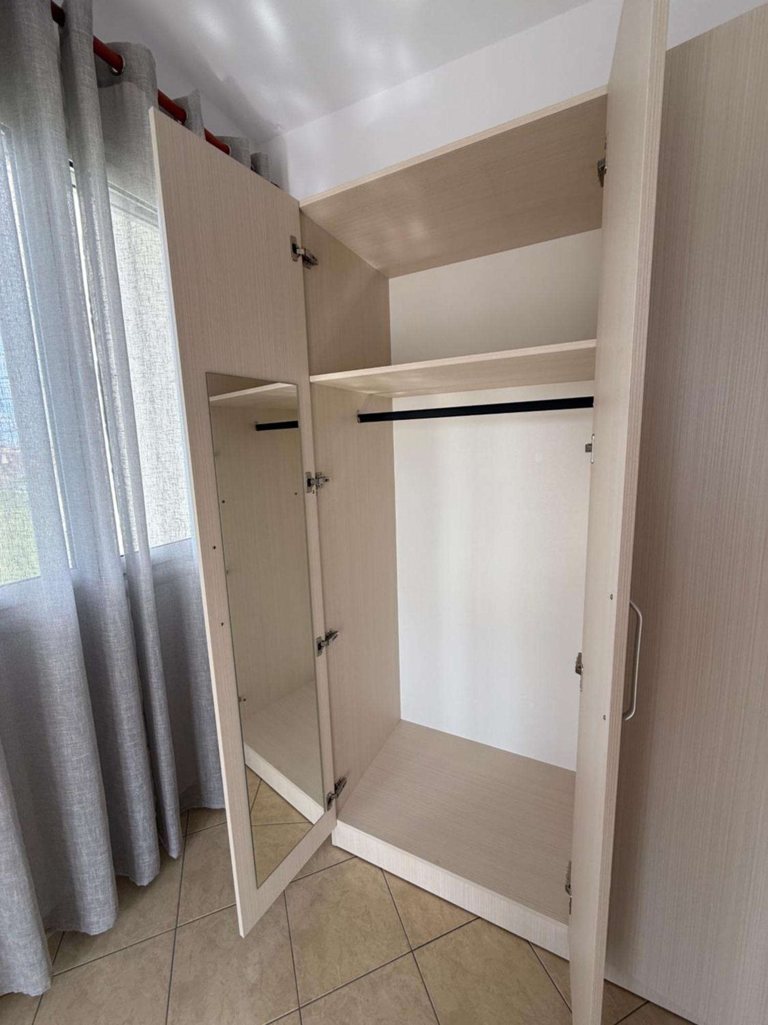 Hotelgodini 格勒姆 外观 照片