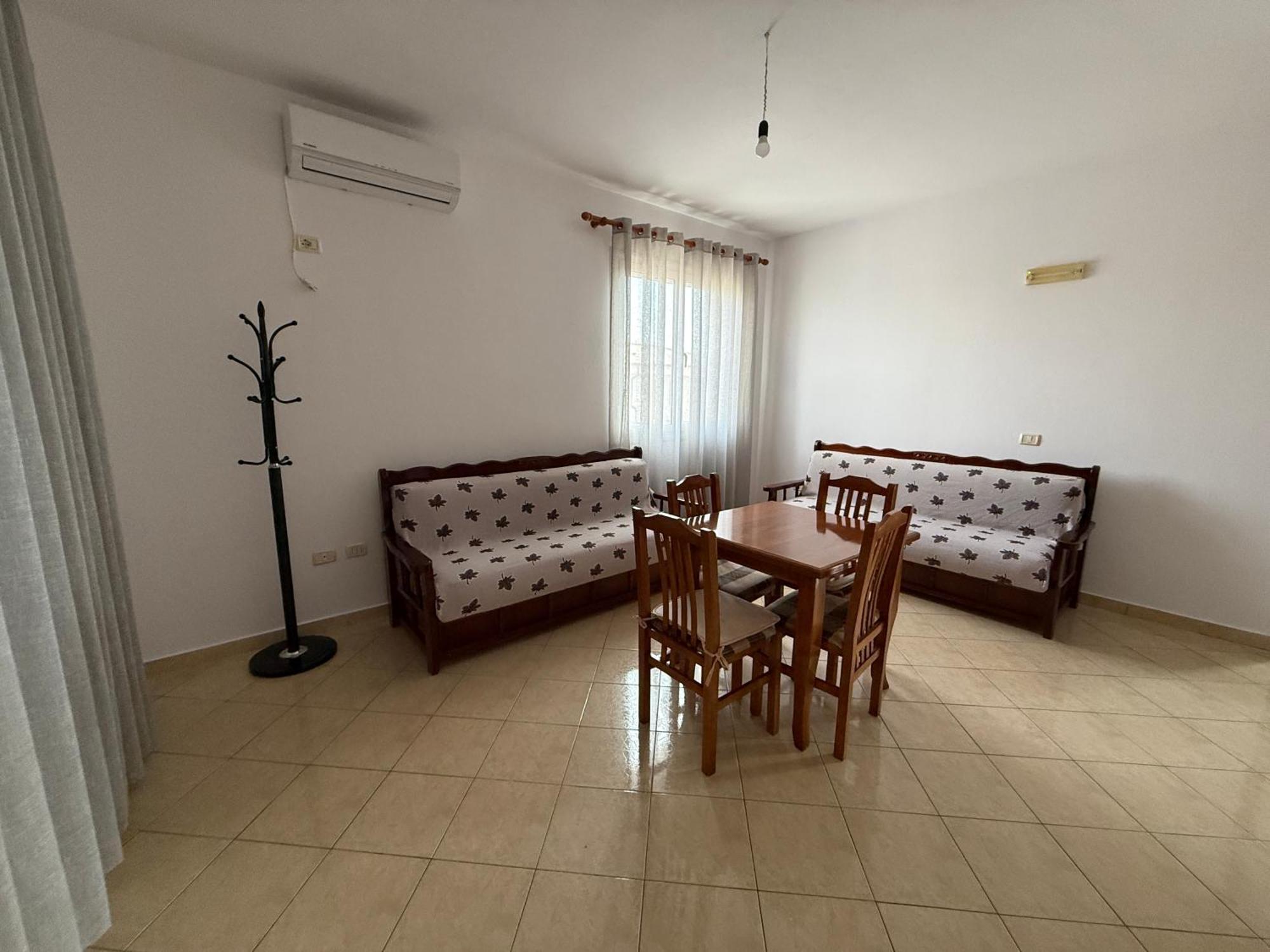 Hotelgodini 格勒姆 外观 照片