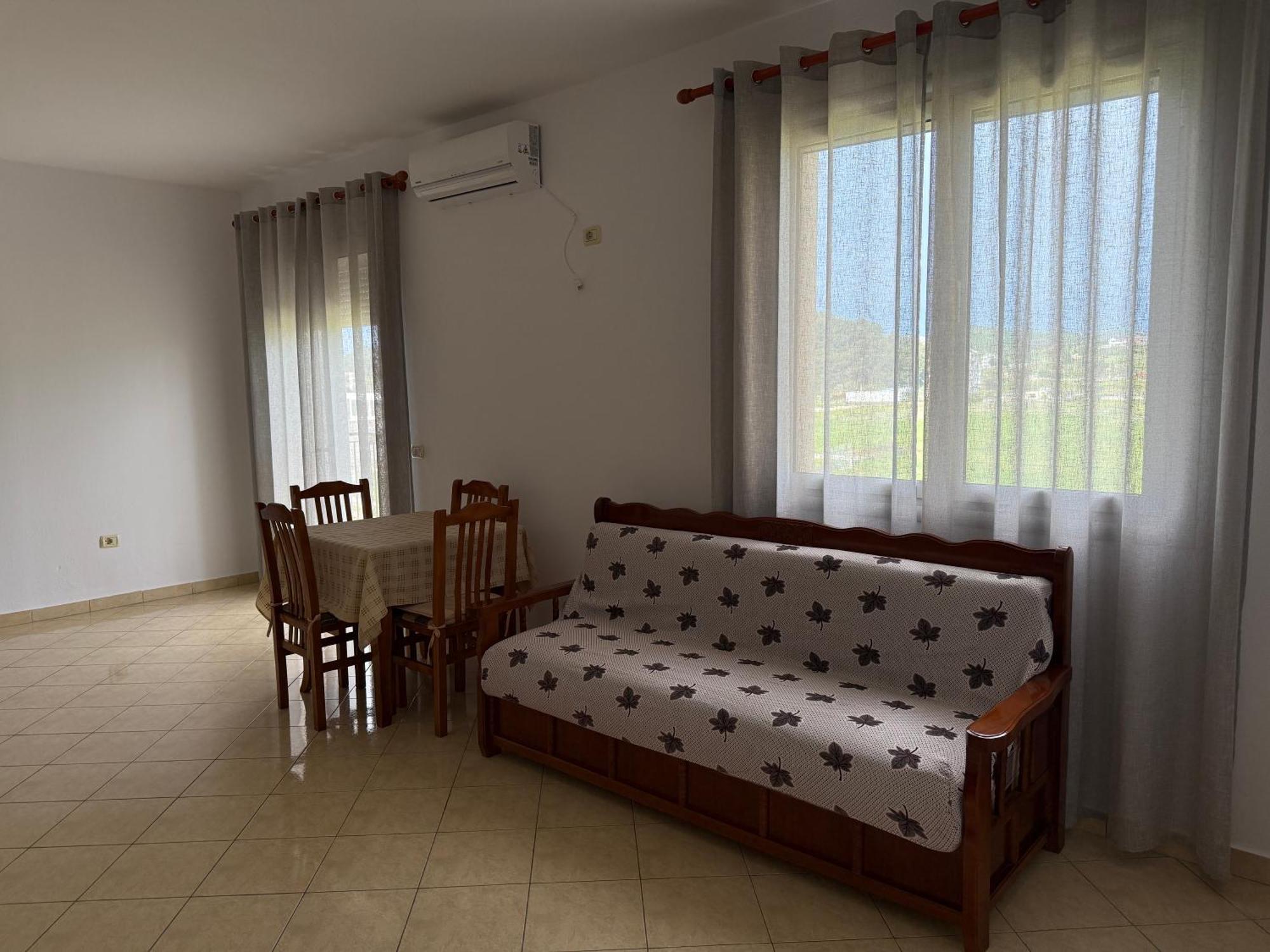 Hotelgodini 格勒姆 外观 照片